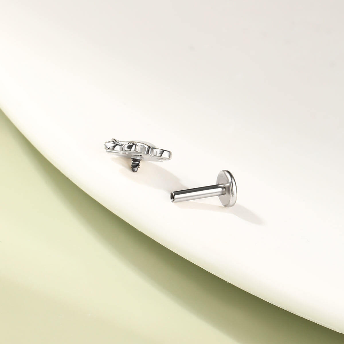 Oufer X Roly Enamel Teacup Internally Threaded Cartilage Stud
