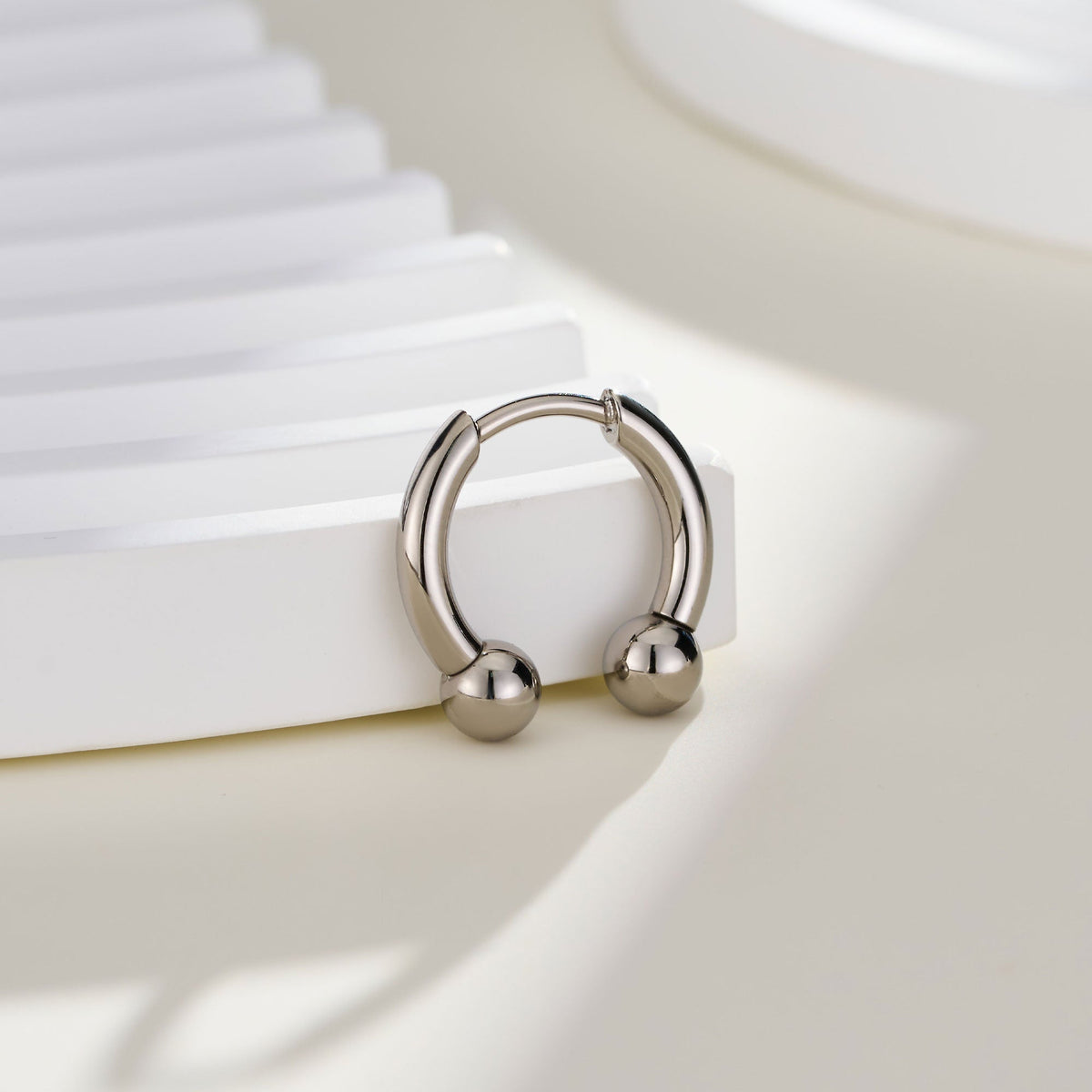 Threadless Titanium Horseshoe Septum Ring