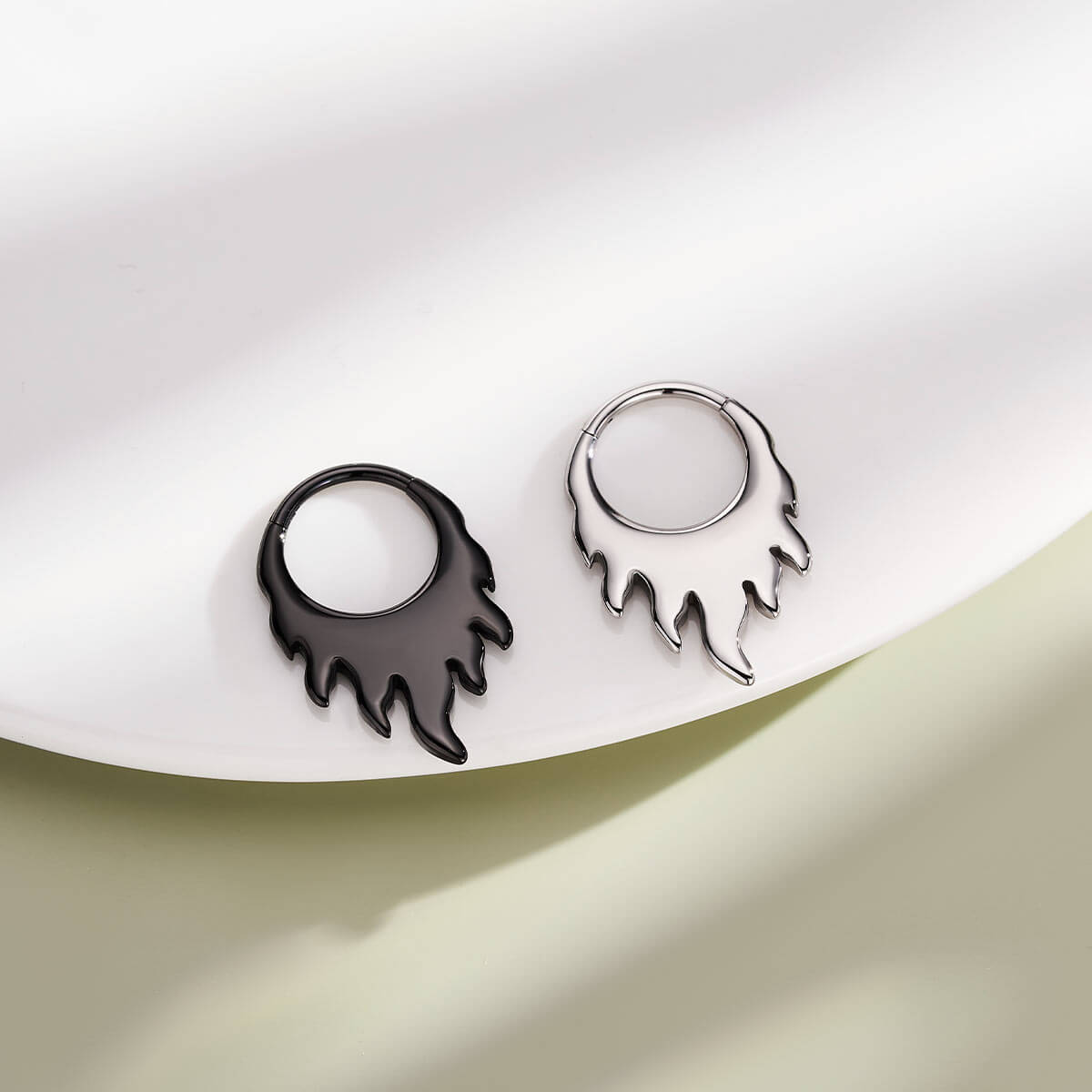 Flame Hinged Segment Titanium Septum Ring