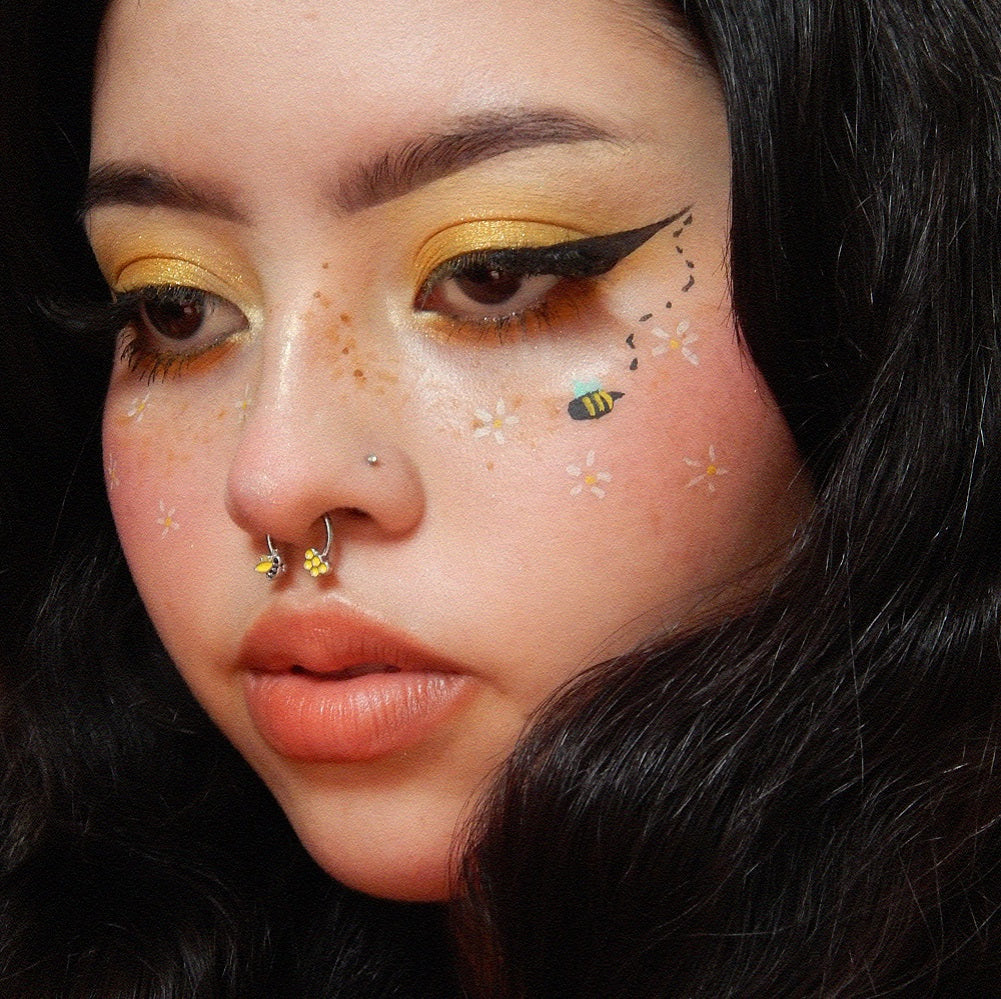 Bee & Honeycomb Horseshoe Septum Ring