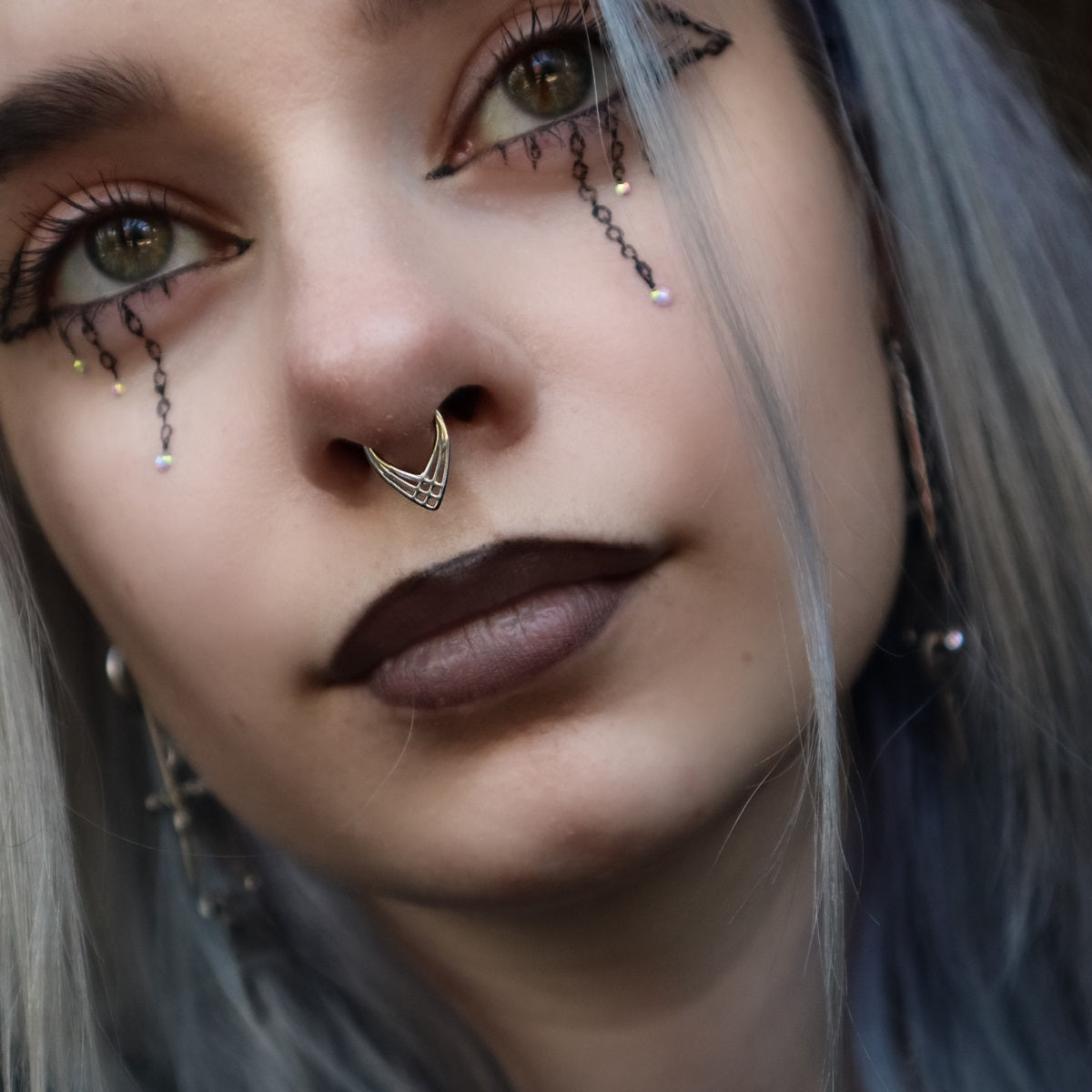 Geometric Line Triangle Segment Septum Ring