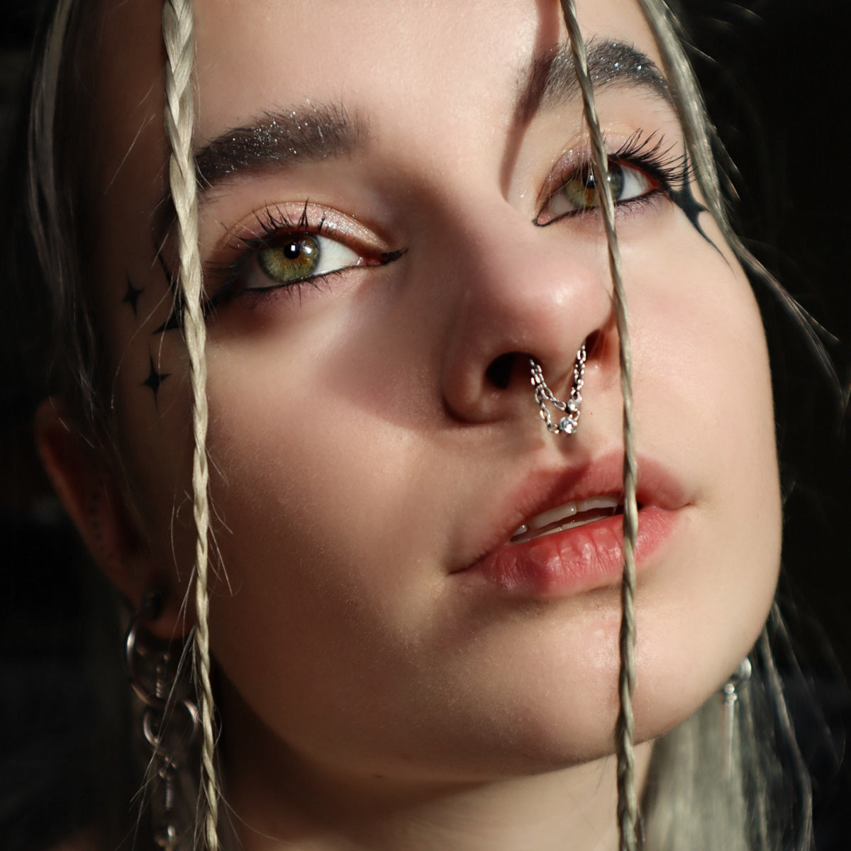Threadless Push Pin Double Chain Style Septum Nose Ring