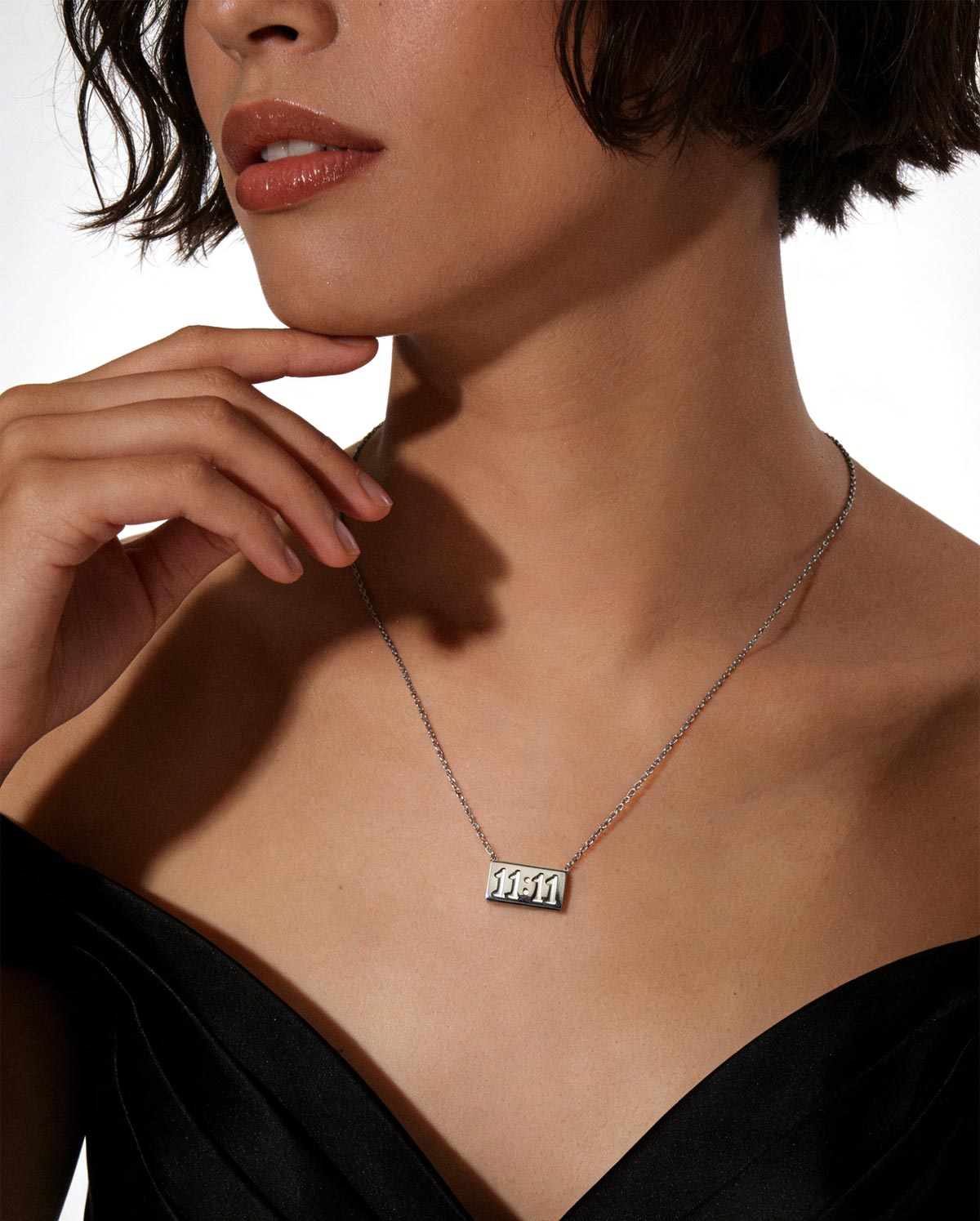 Minimal 11:11 Necklace | A Moment of Love