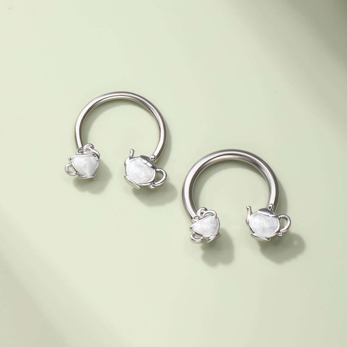Oufer X Roly Teapot Set Horseshoe Septum Ring