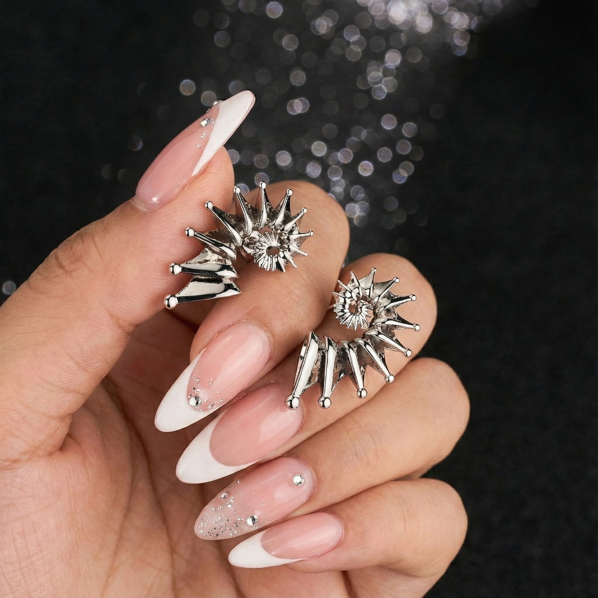 2PCS Spiral Shell Stud Earrings
