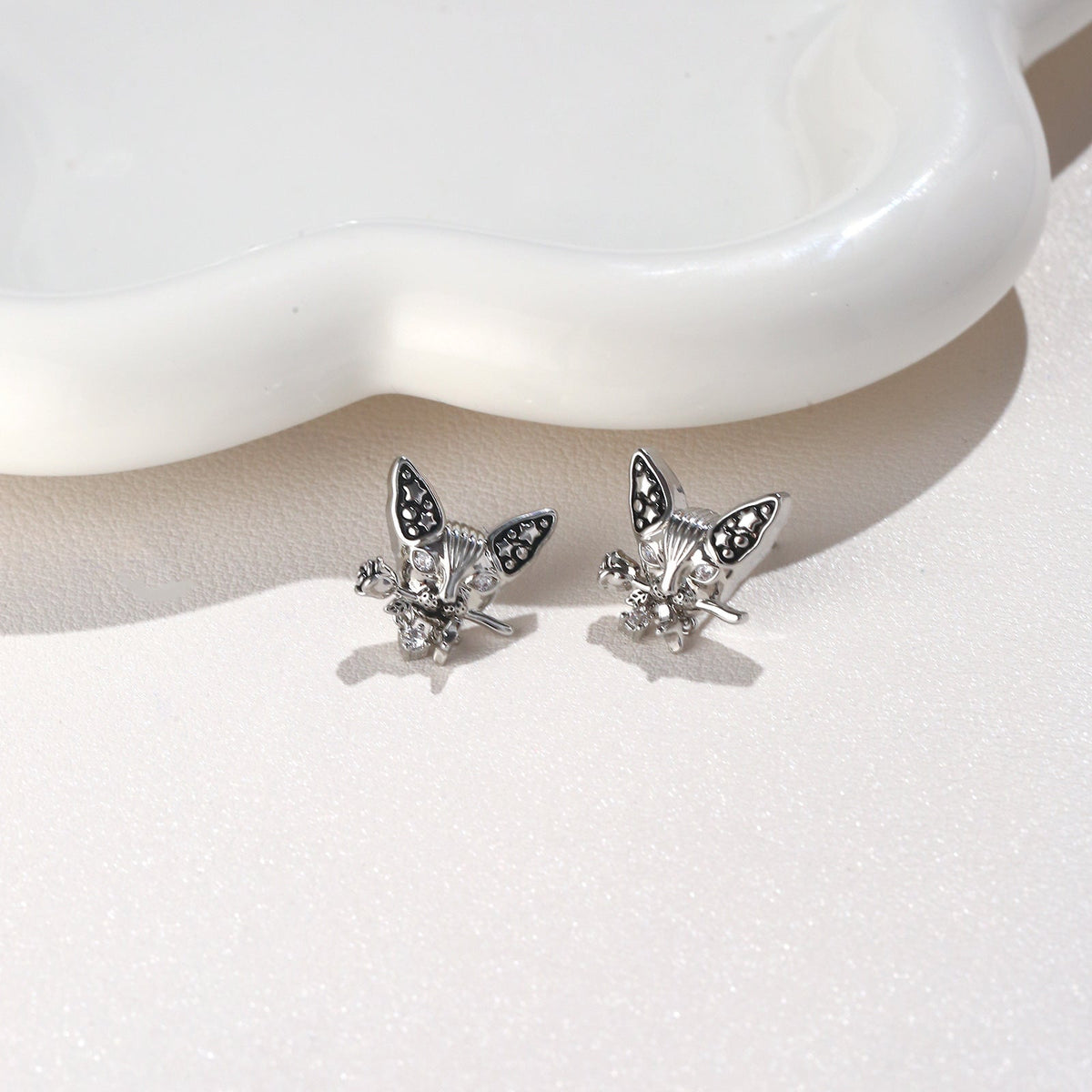 2PCS Punk Cat with Rose Earring Studs