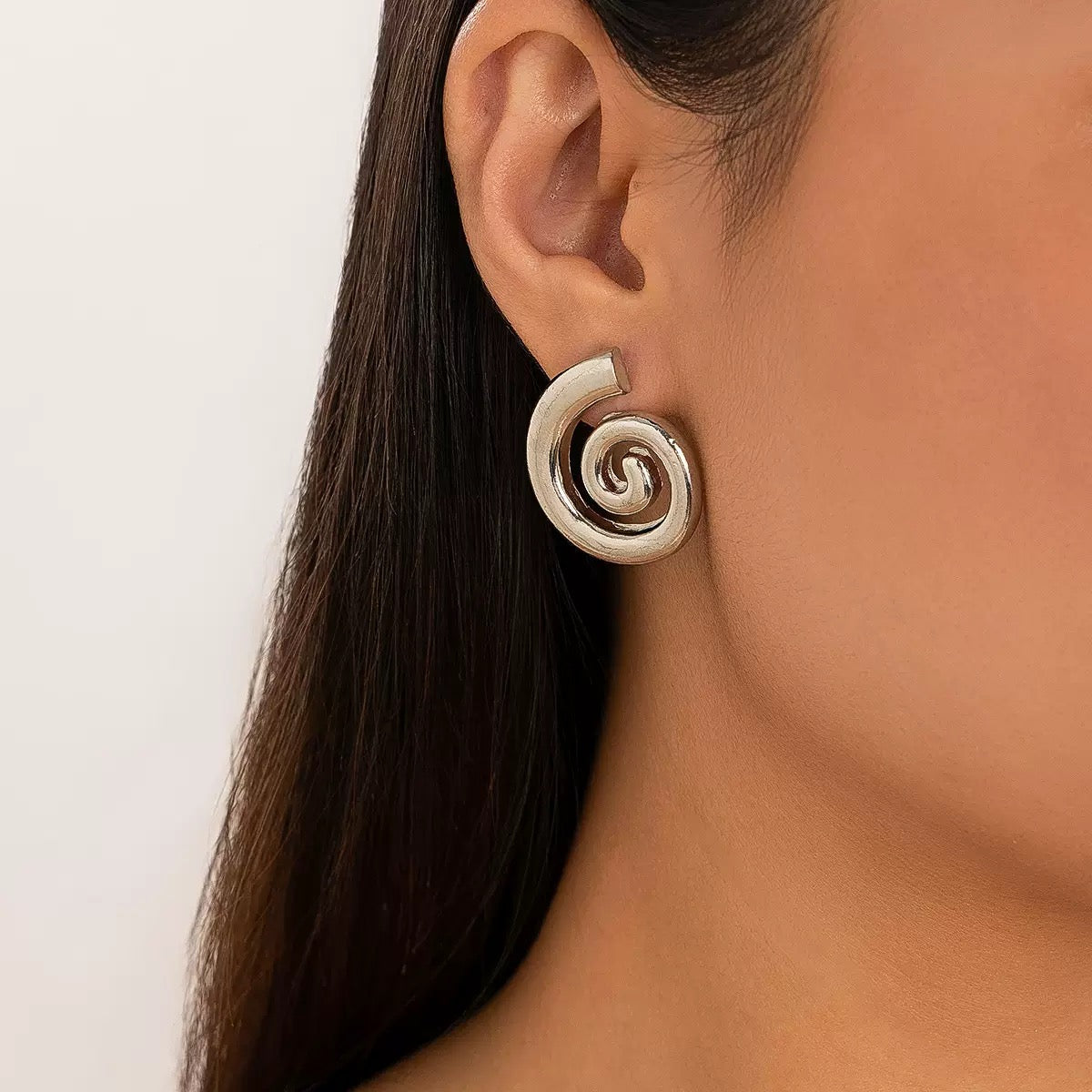 2PCS Spiral Statement Earrings