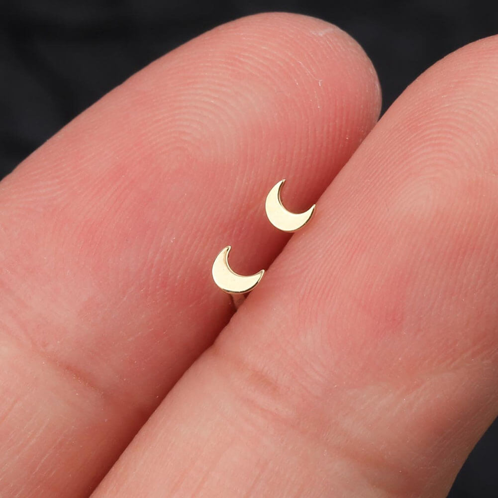 14K Gold Small Moon L-Shape Nose Stud