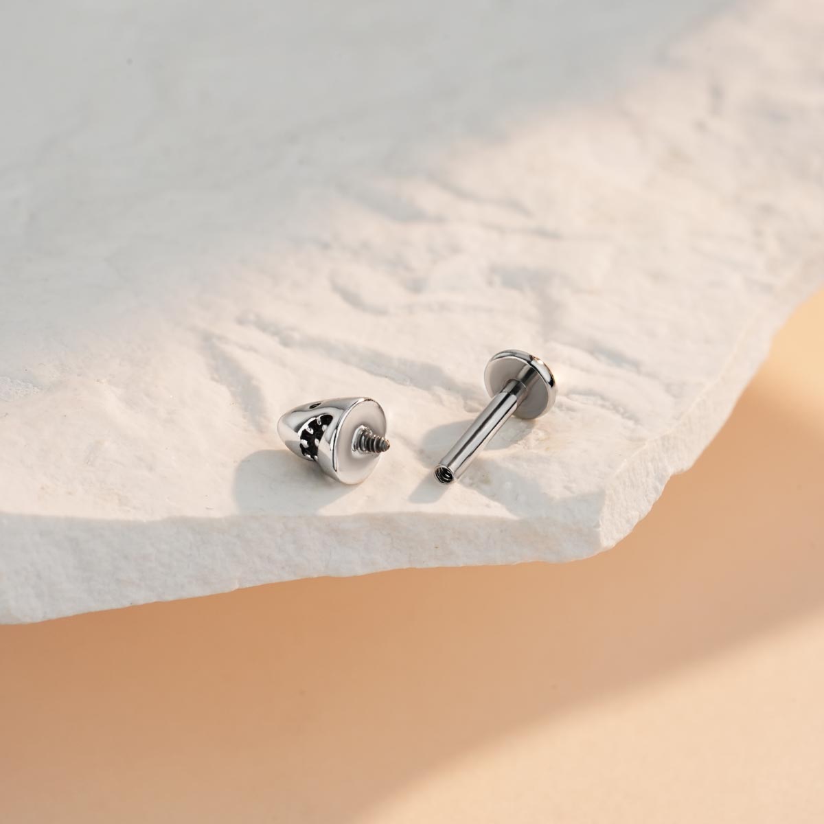 Shark Head Internally Threaded Helix Stud