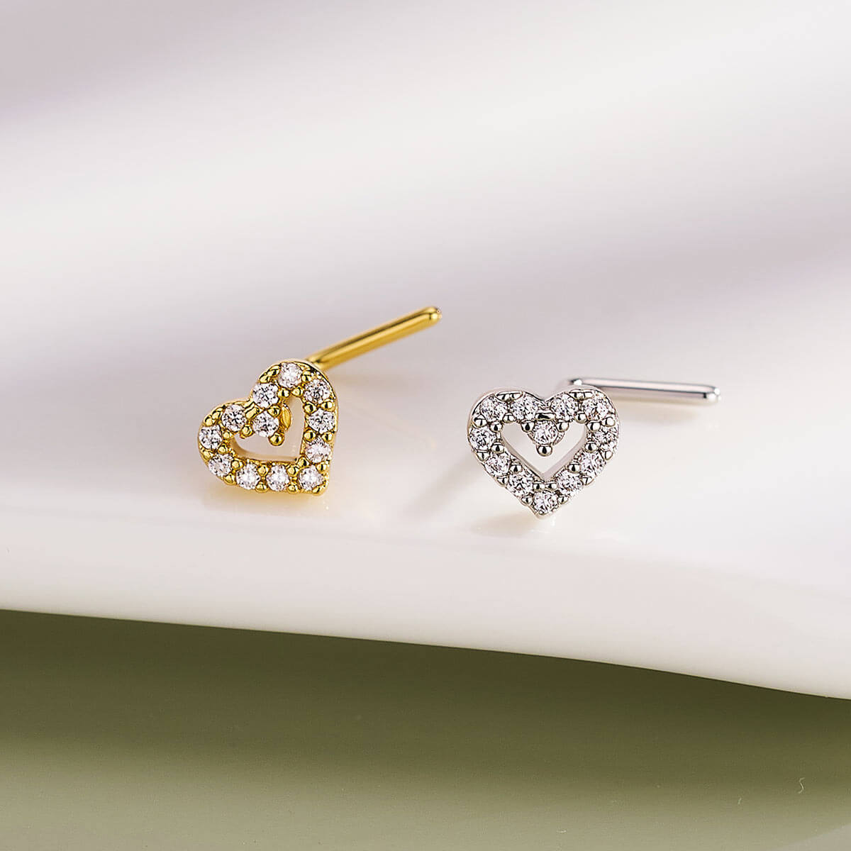 Hollowed CZ Heart L-Shaped Nose Stud