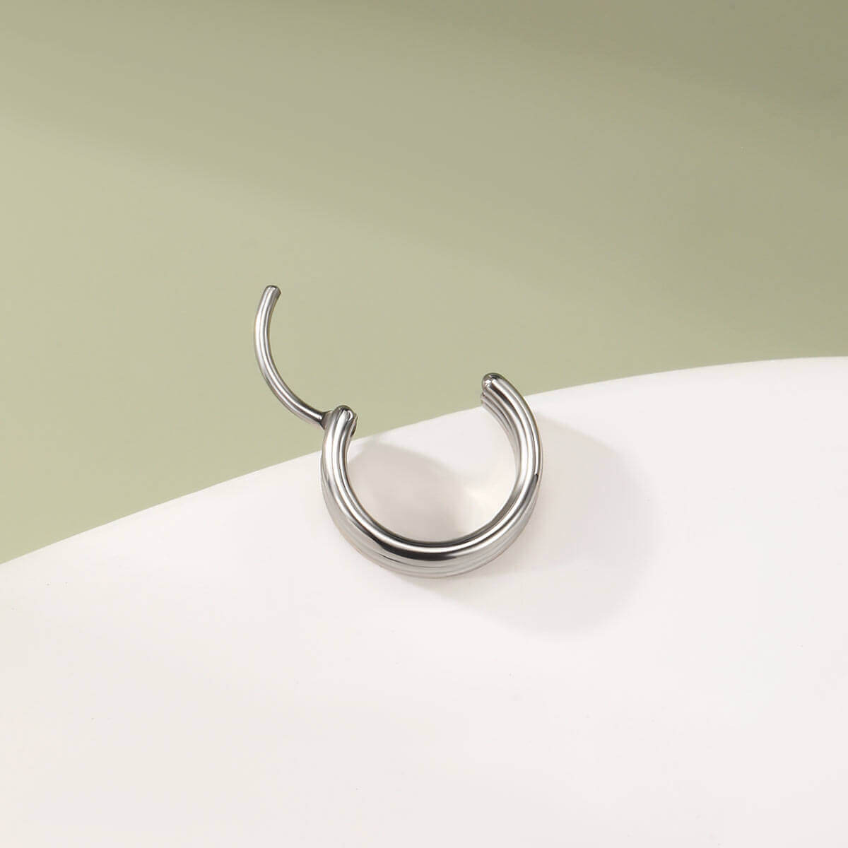 Three Row Triple Segment Nose Ring