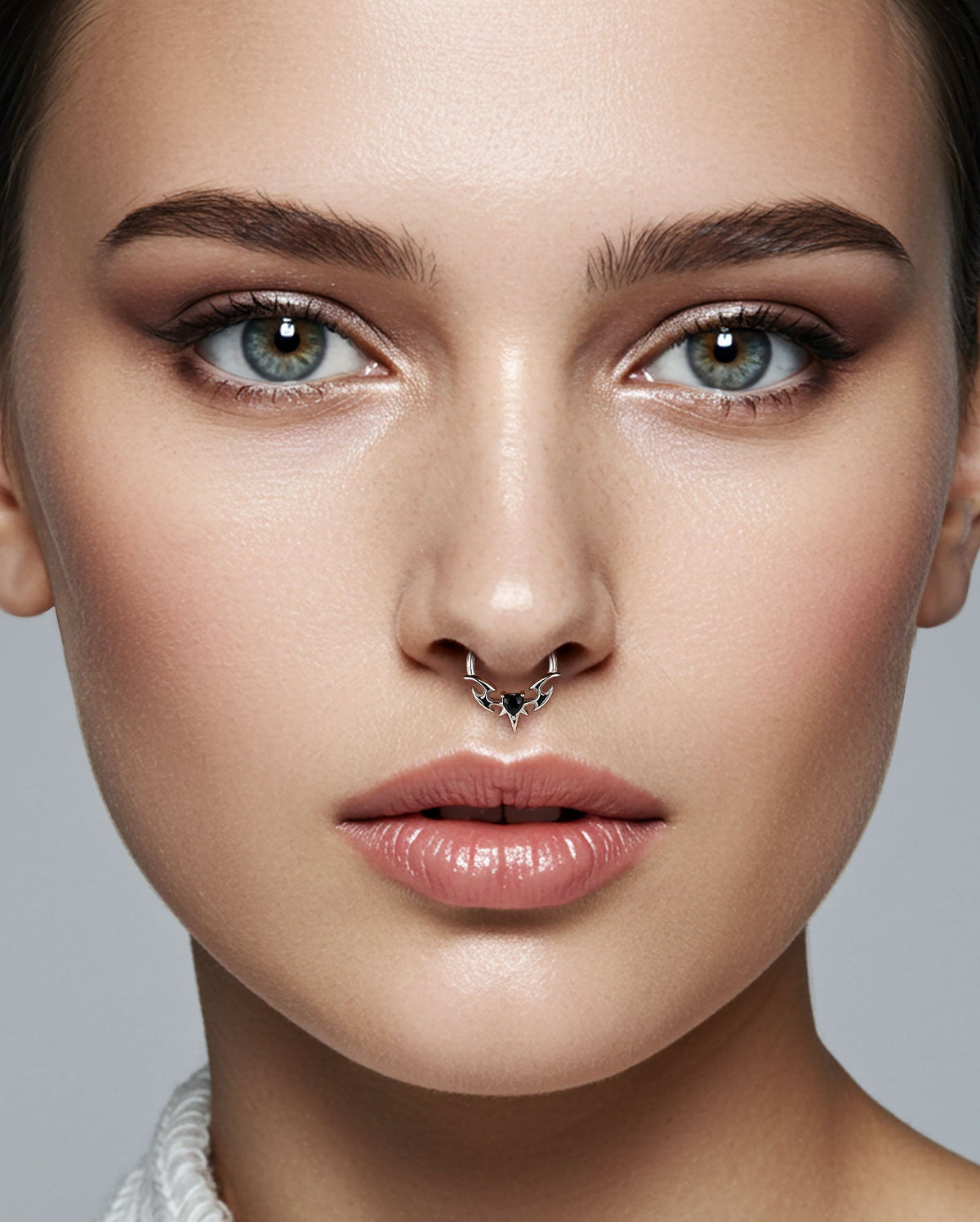 V-Spear Heart CZ Segment Septum Ring