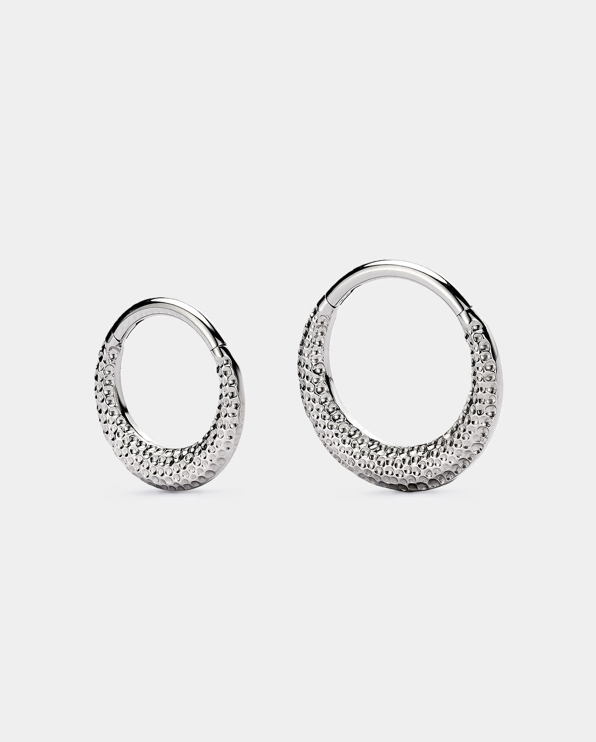 Hammered Texture Thick Seamless Septum Ring