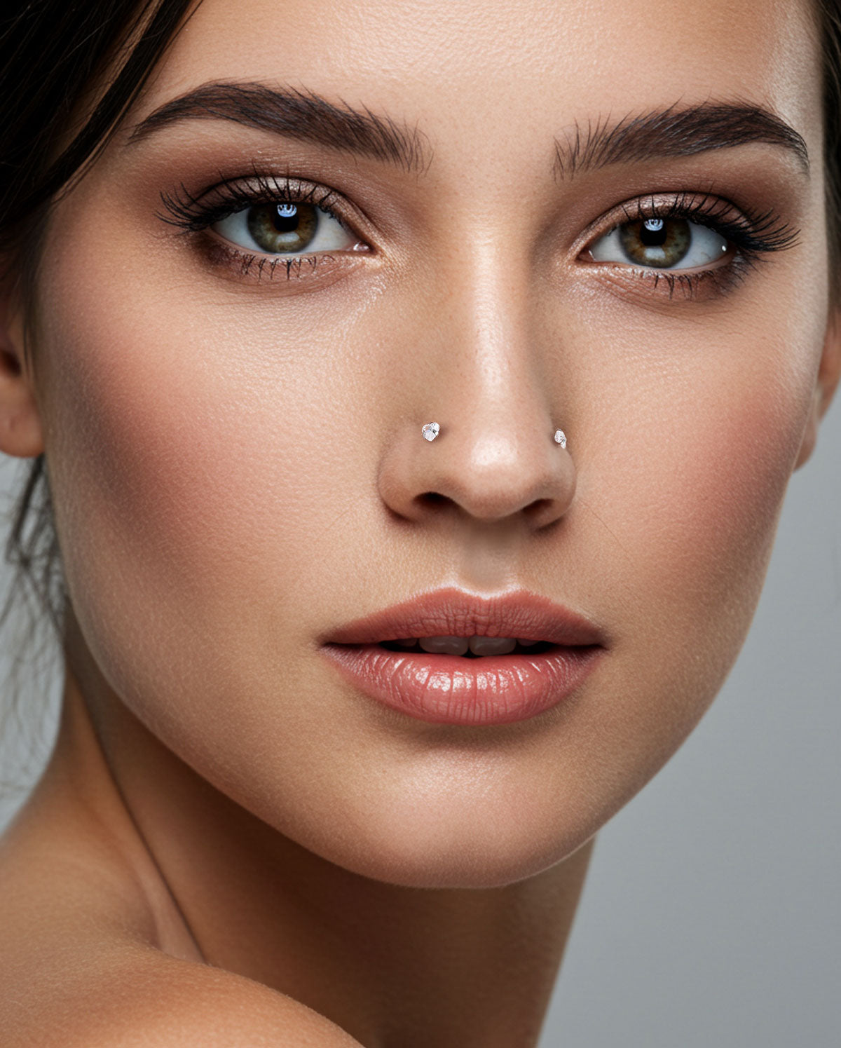 2PCS Titanium Heart CZ Nose Studs