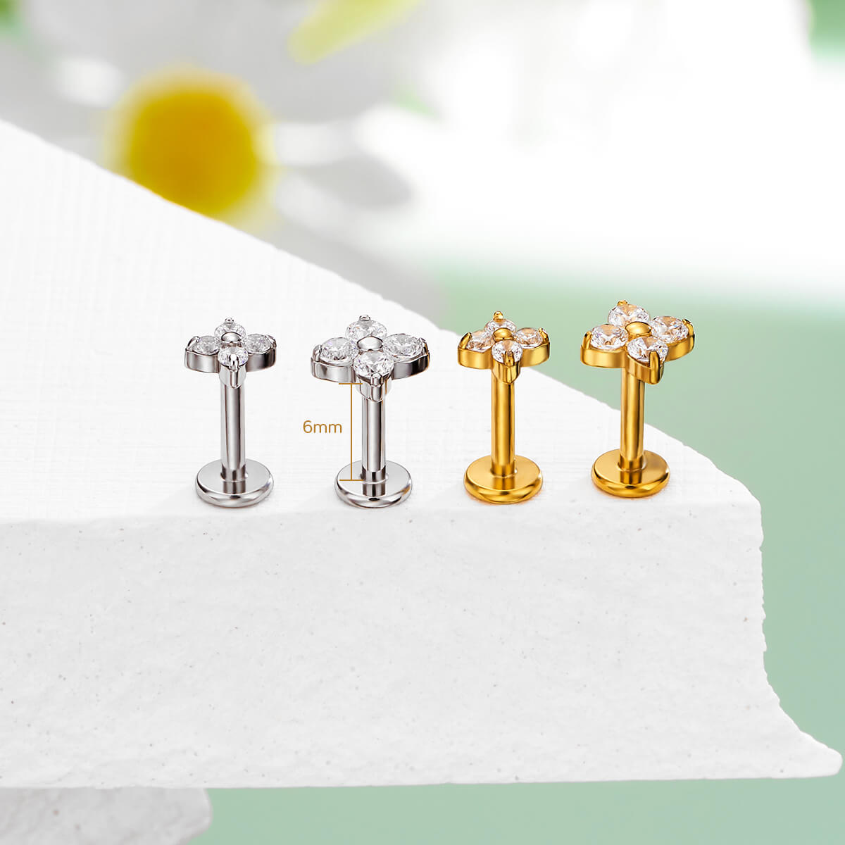 Flower Threadless Push Pin Cartilage Stud